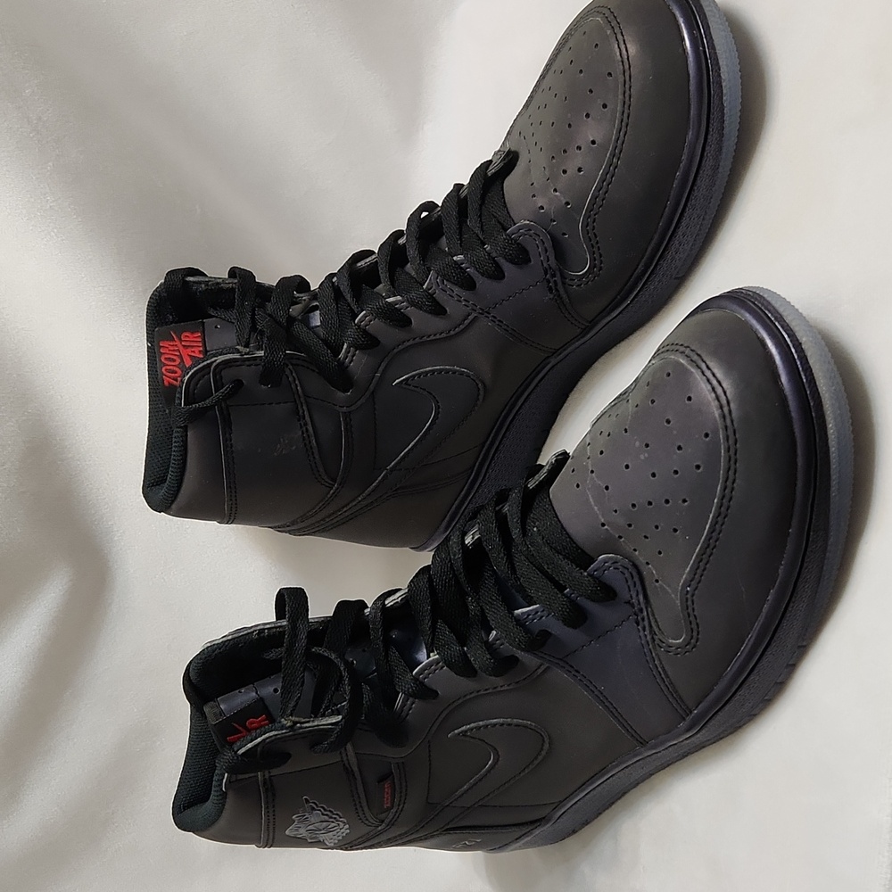 Nike Air Jordan 1 Retro High Zoom Fearless Iridescent  Sneakers (M Size 10) - Picture 8 of 16